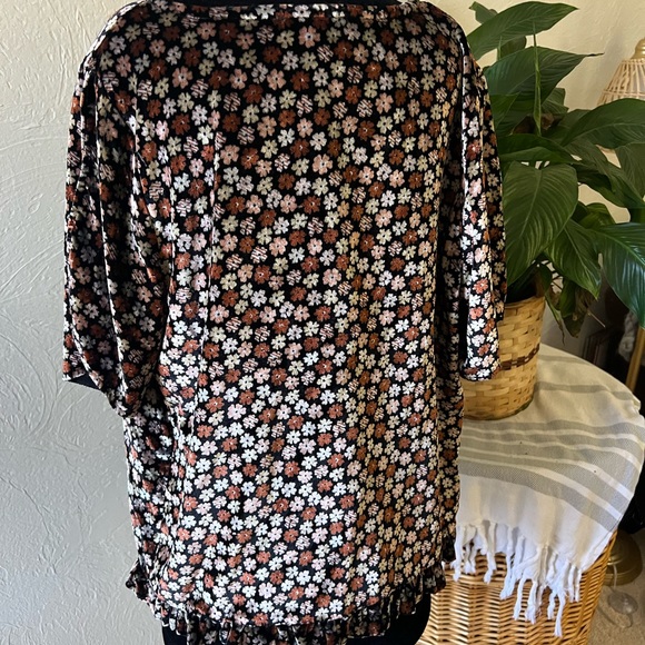 Madewell floral top - Picture 3 of 7
